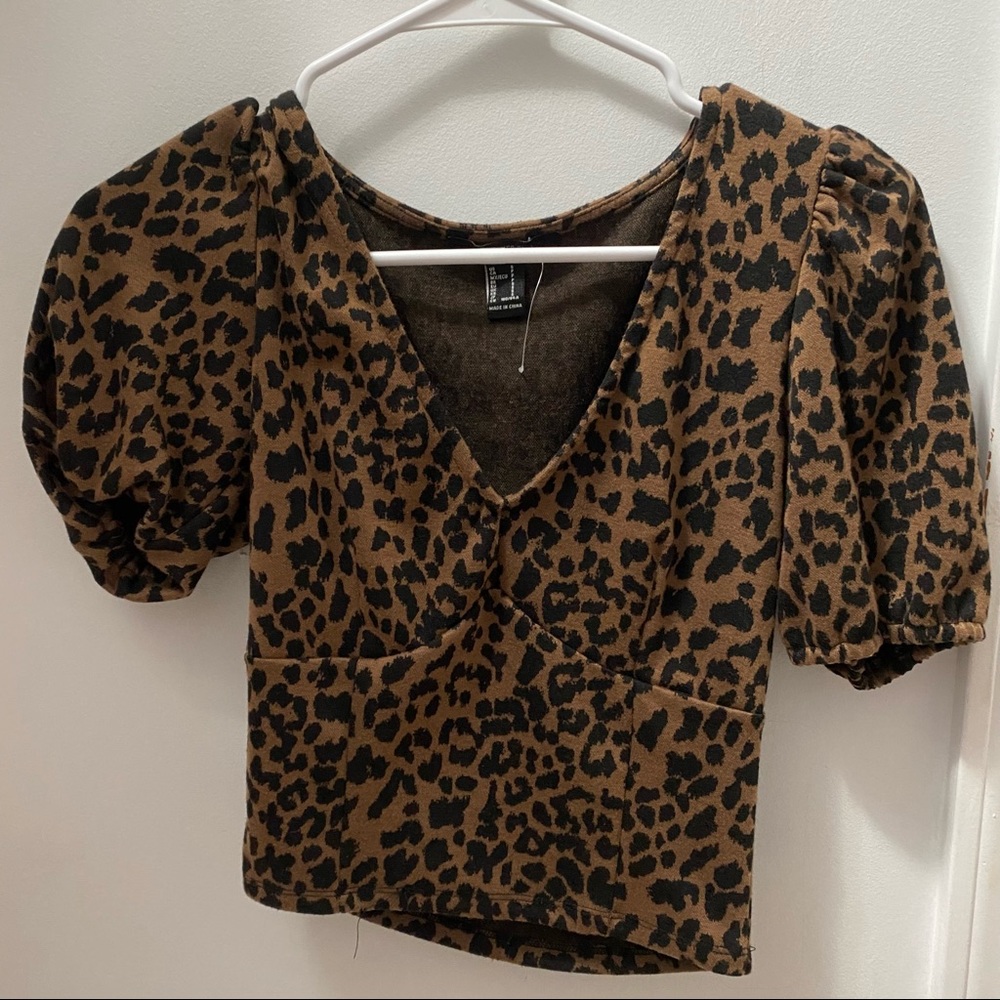NWOT CHEETAH SHIRT